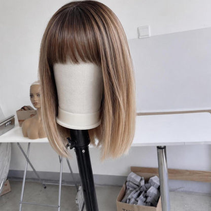 Anne – 14” Ombré Wig