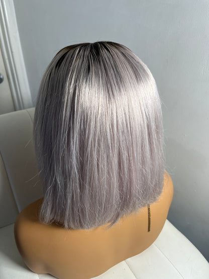 Audrey – 10” Grey Bob Wig