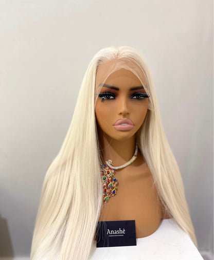 Whitney – 24" Platinum Blonde Wig