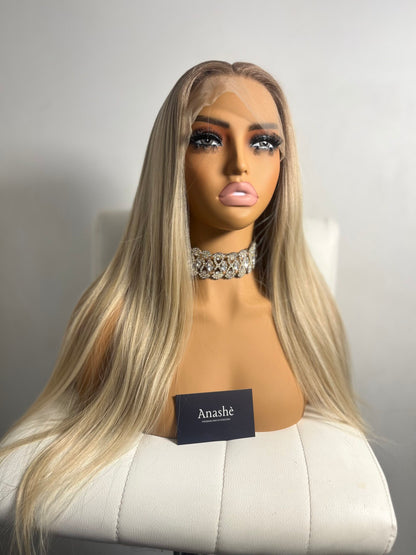 Kunaka – 24” Straight Ombre Blonde Wig